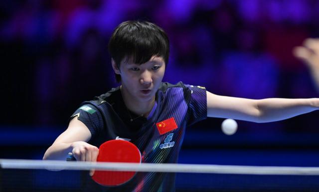 当努力撞上天花板：从申裕斌的眼泪与拼搏看成长的代价与收获