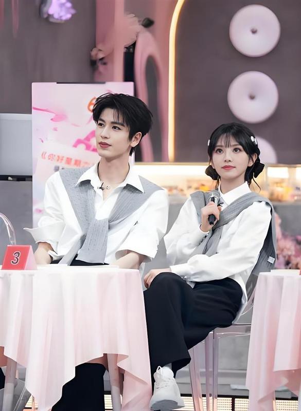  戏里甜到齁、戏外冷如冰：这对顶流CP被资本裹挟的爱情太让人心疼 情感心理