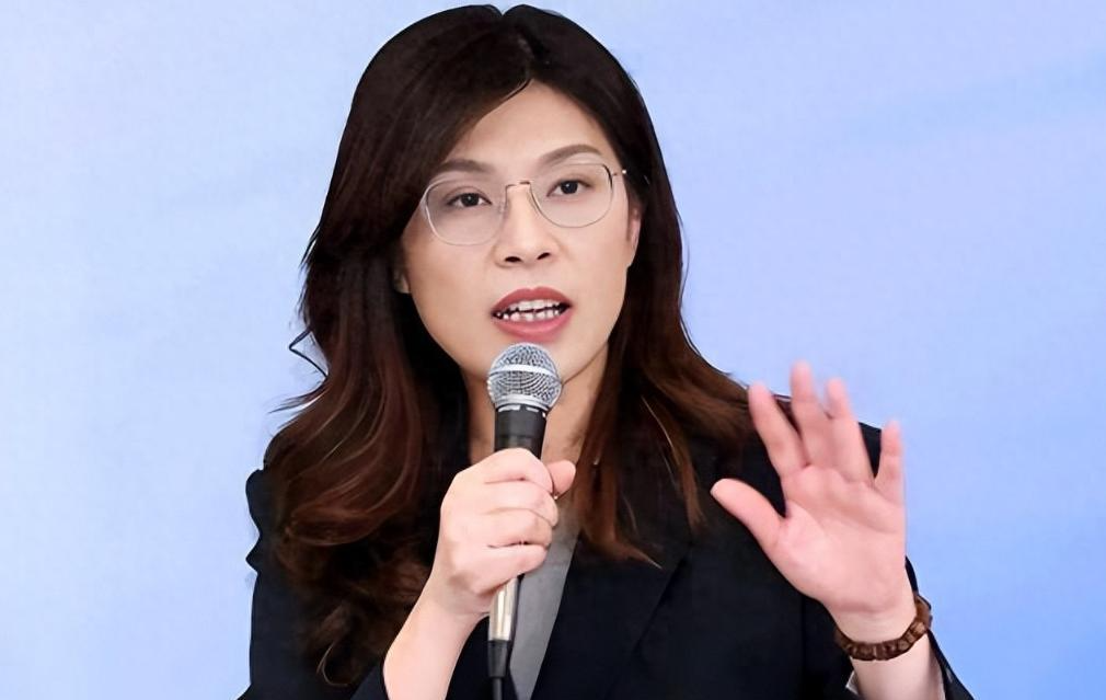  深度拆解：郑丽文访陆背后的三重政治技术博弈 新闻