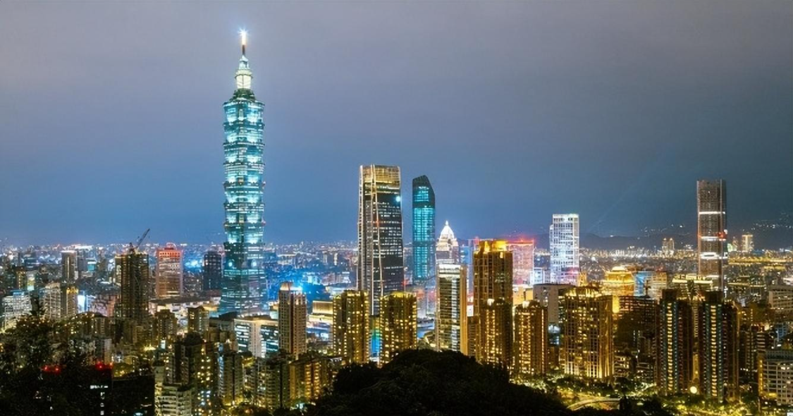  深度拆解：郑丽文访陆背后的三重政治技术博弈 新闻