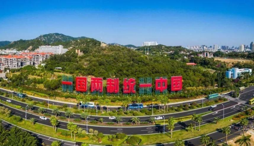  深度拆解：郑丽文访陆背后的三重政治技术博弈 新闻