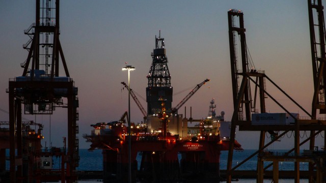  当“石油咽喉”遇上加密货币：全球航运业面临的新考卷 股票财经