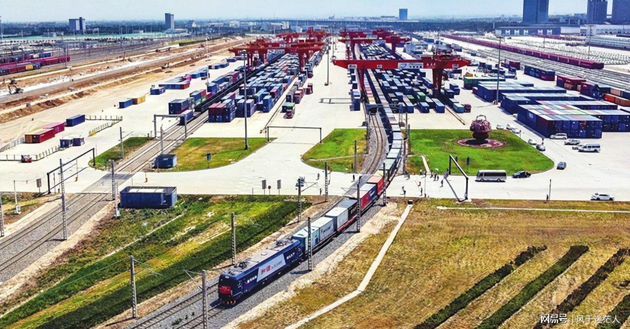  【深度】越南权力重构：苏林「三位一体」格局与中越战略走向 新闻