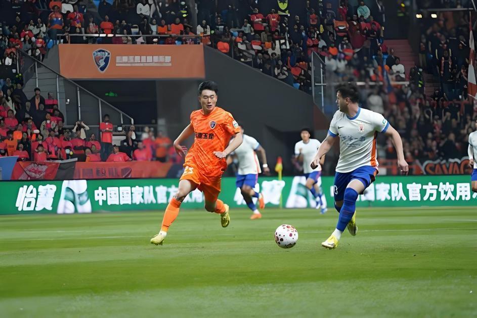  【数据拆解】中超四轮战报：蓉城领跑背后的战术逻辑与升班马的逆袭密码 体育新闻