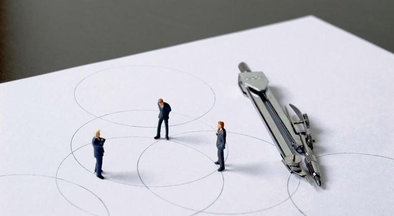  从达沃斯到北京：解码西方智库的「战略焦虑」与中国的克制逻辑 新闻