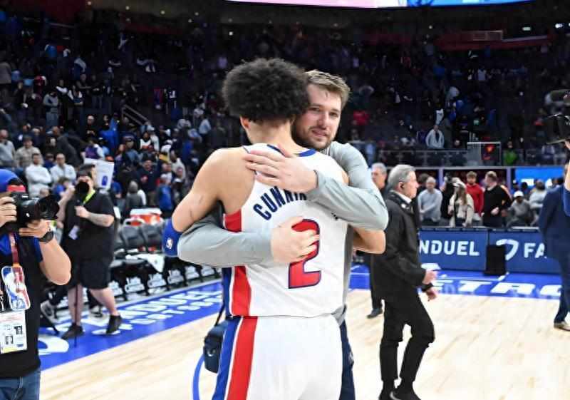  规则缝隙中的博弈：NBA出勤线与顶薪资格的系统性解析 体育新闻 规则缝隙中的博弈：NBA出勤线与顶薪资格的系统性解析 体育新闻 规则缝隙中的博弈：NBA出勤线与顶薪资格的系统性解析 体育新闻 规则缝隙中的博弈：NBA出勤线与顶薪资格的系统性解析 体育新闻